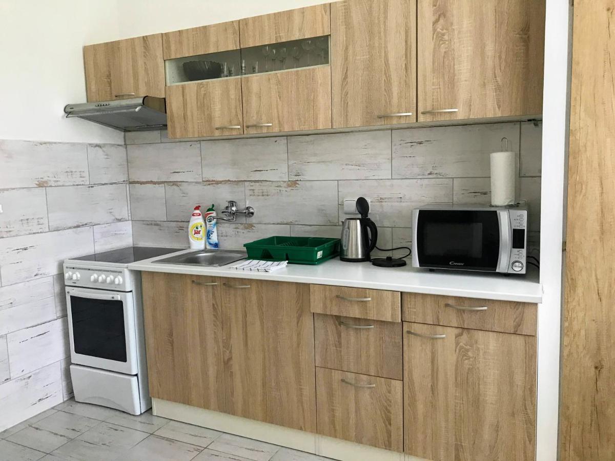 Appartamento Apartman Na Namesti Opočno Esterno foto