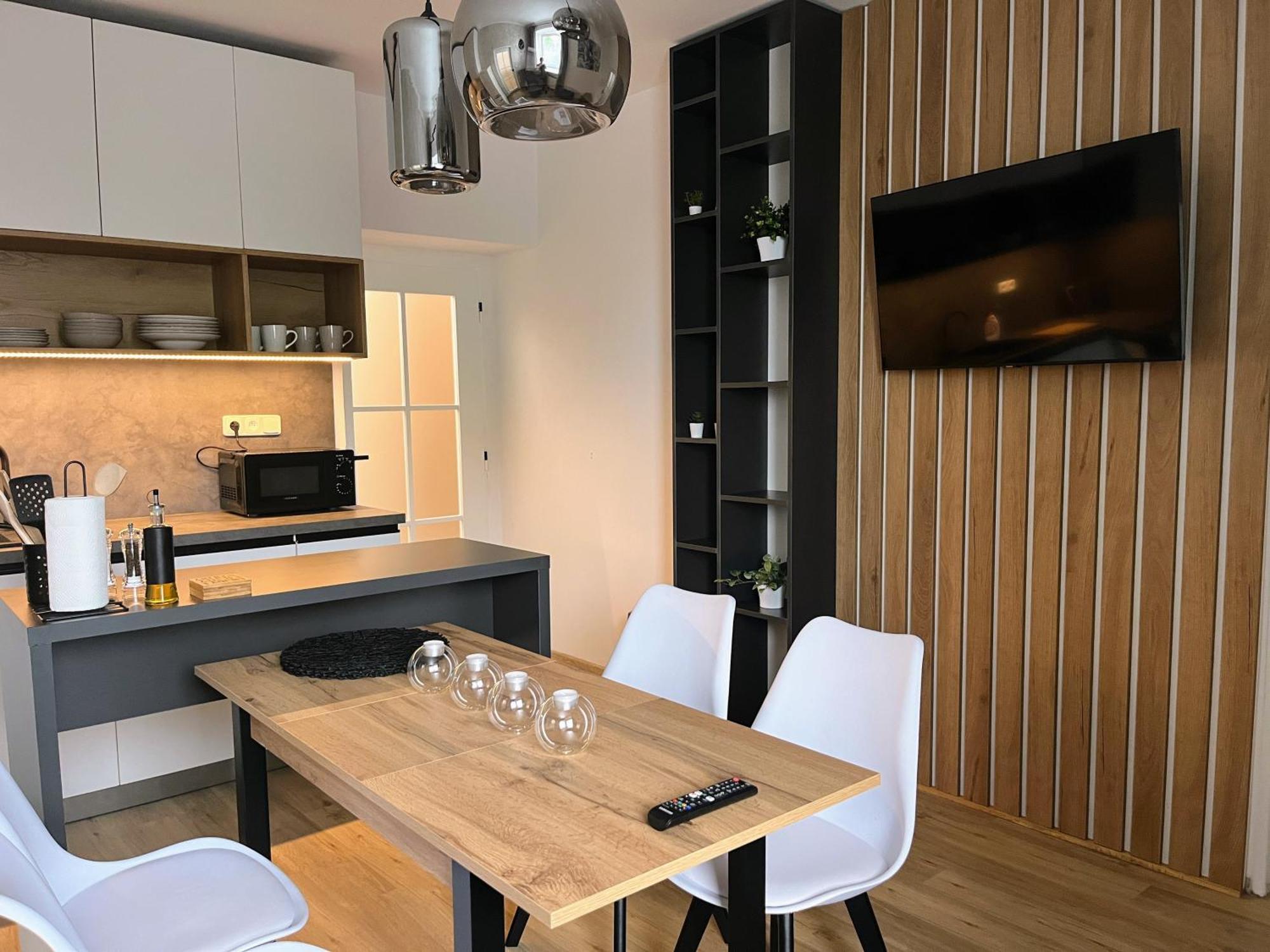 Appartamento Apartman Na Namesti Opočno Esterno foto