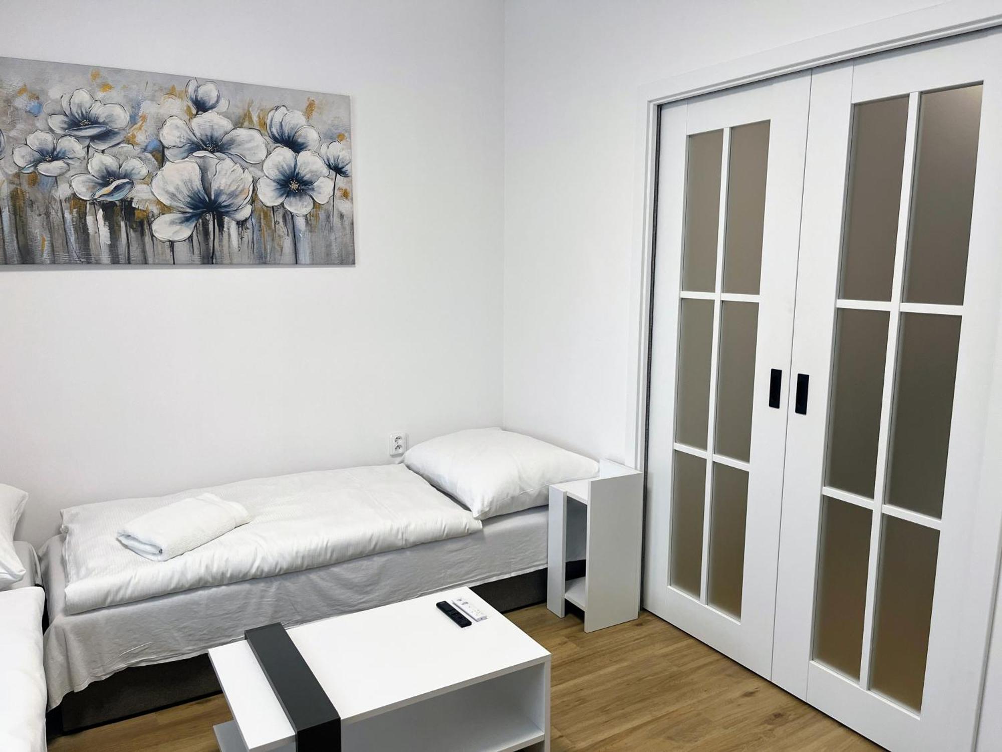 Appartamento Apartman Na Namesti Opočno Esterno foto